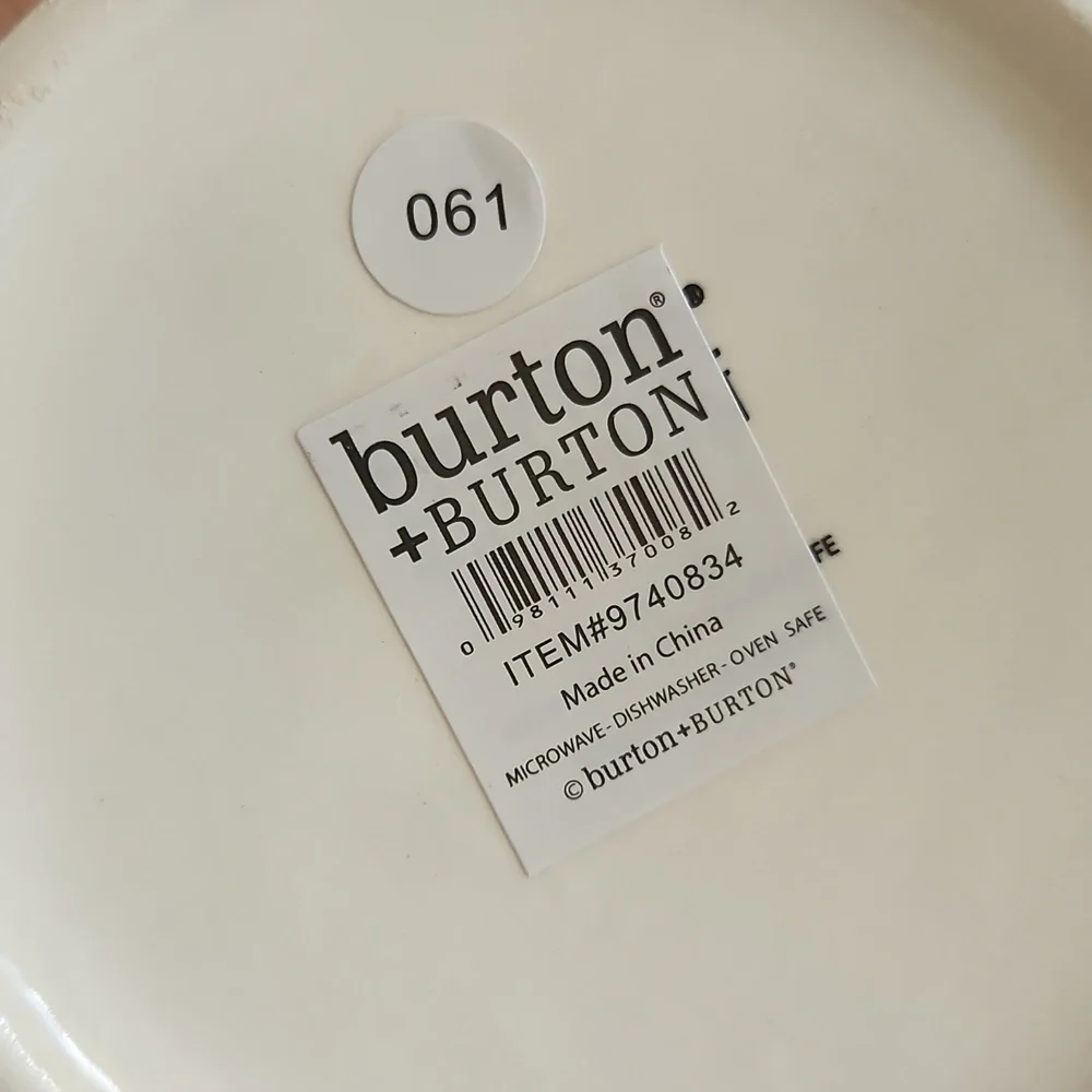 BURTON+BURTON Best Mom Paw Print Coffee Tea Soup Mug 18oz White Black